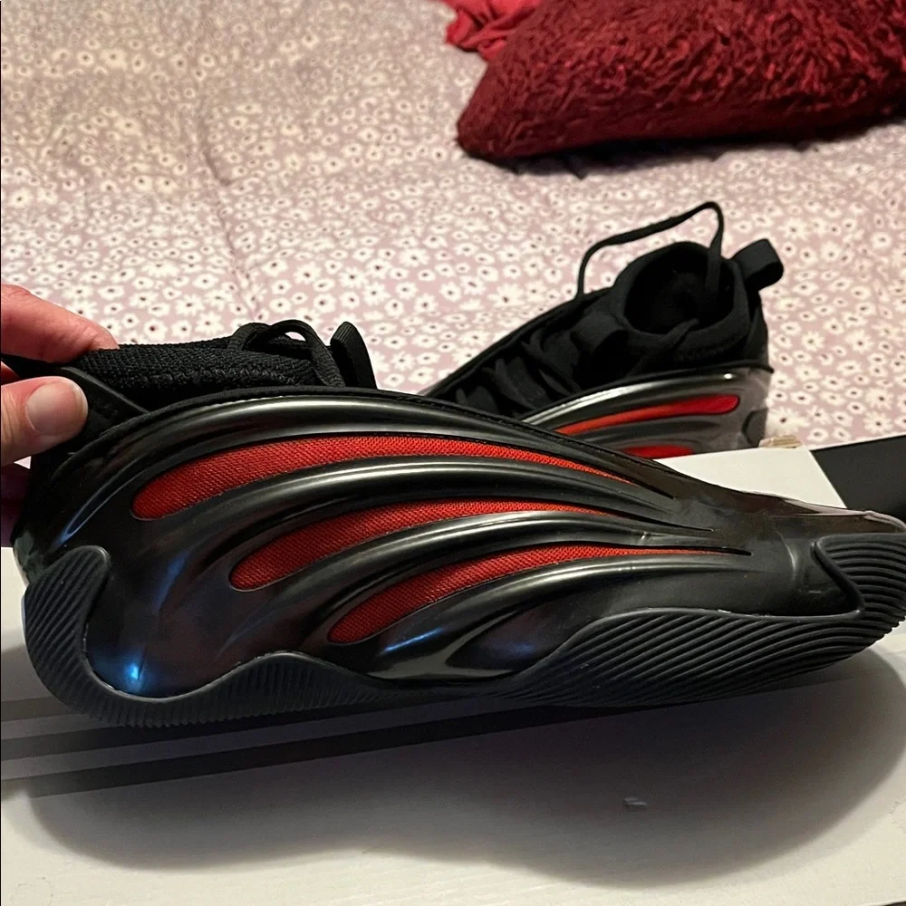 adidas Athletic Shoes Black Red - Picture 6 of 10
